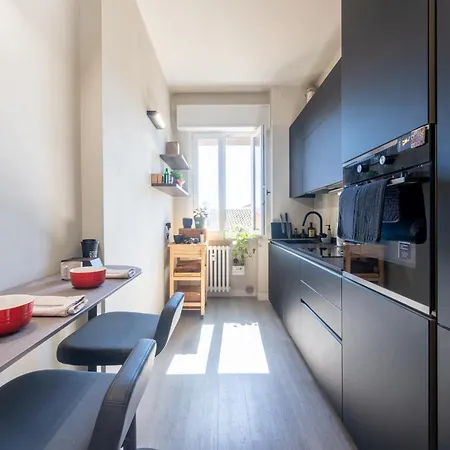Guesthost - Modern Balcony! Apartamento *