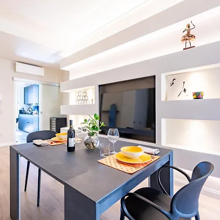 Guesthost - Modern Balcony! Apartamento *